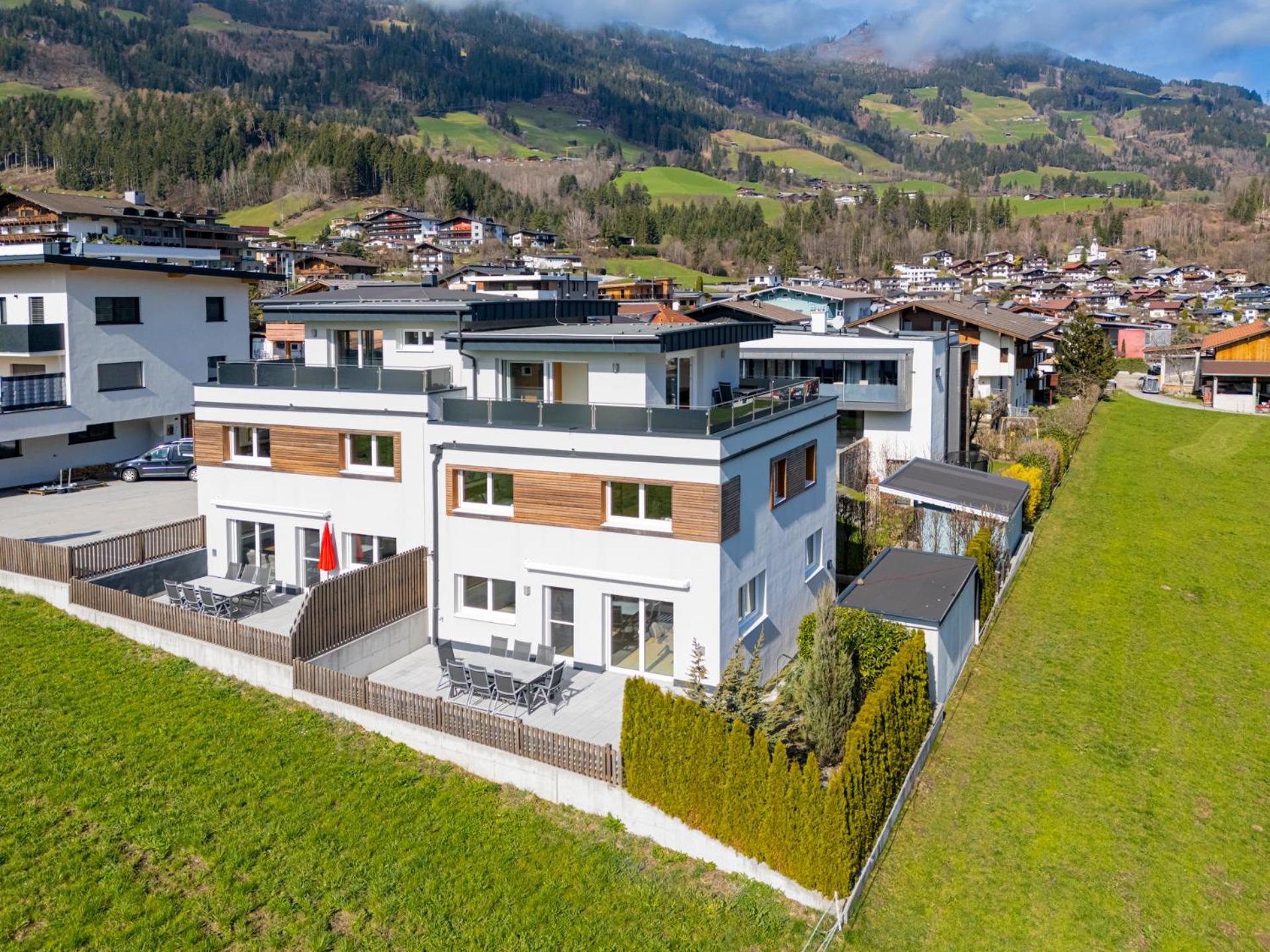 H21 - Modernes Ferienhaus 145Qm, 4Sz, Wellnessbereich Mit Sauna Und Dachterrasse Mit Panoramablick, Kuehlen Und Heizen Mit Geothermie フューゲン エクステリア 写真