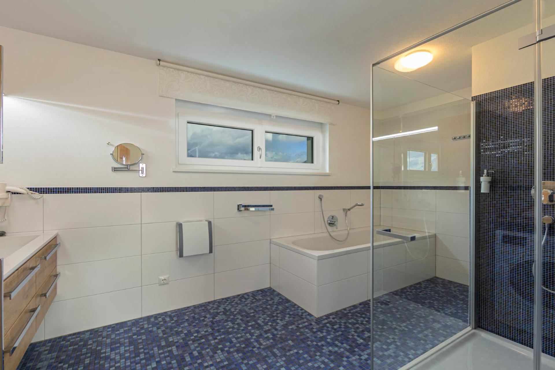 H21 - Modernes Ferienhaus 145Qm, 4Sz, Wellnessbereich Mit Sauna Und Dachterrasse Mit Panoramablick, Kuehlen Und Heizen Mit Geothermie フューゲン エクステリア 写真